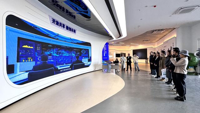 2025年“探寻金台文化脉络 解码产业发展新篇”融媒体走读活动举行