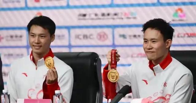 就在今天！11月8日晚，跳水界传来陈芋汐、陈艾森最新消息！