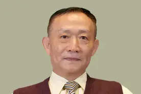 卢麒元最大的贡献在于唤醒民众，把别有用心的经济学家拉下神坛。图片