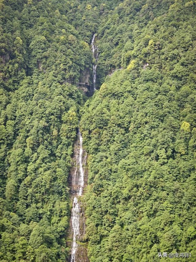 徒步瓦屋山,太艰难了,坚持下来不容易