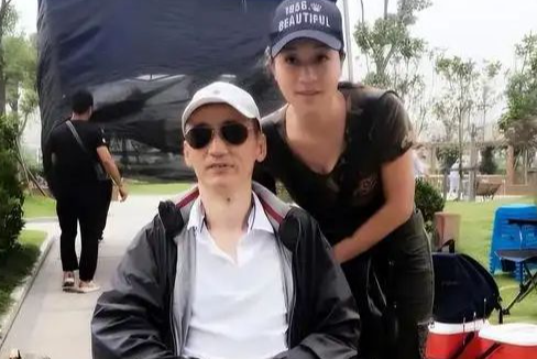 国家一级女演员的她，多次给丈夫戴绿帽，为何丈夫重病都不离婚？