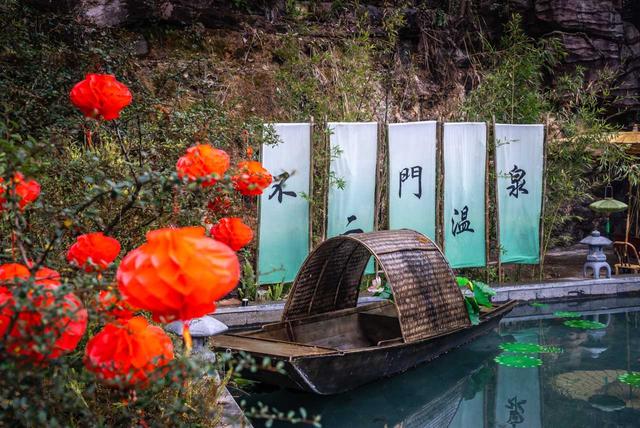 想玩点不一样，这个冬天，让我们去湘西过大年！