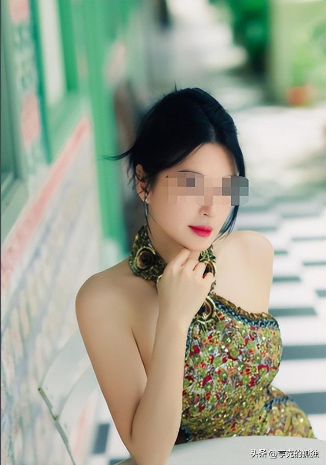 善恶终有报！陪睡仅开胃菜，张雨绮再迎两大噩耗，被“资本”抛弃