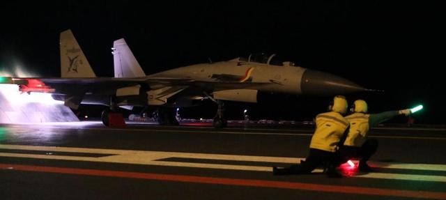 百舰齐发！中国海军大规模出动，美航母提前撤离，日本这次有点慌