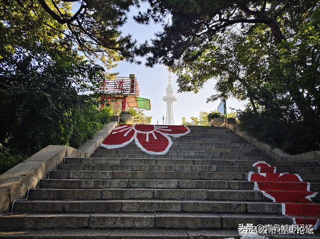 中山公园坐索道的这个地方，日寇曾在此建造大型“忠魂碑”
