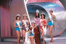 目睹一代港姐的风华盛茂，个个惊艳绝伦图片