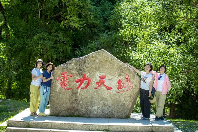 北疆神秘小众路线的沿途风景