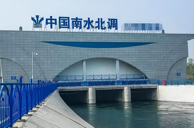 800亿立方米南水北上，守护1.85亿人！地震带上的水长城如何炼成