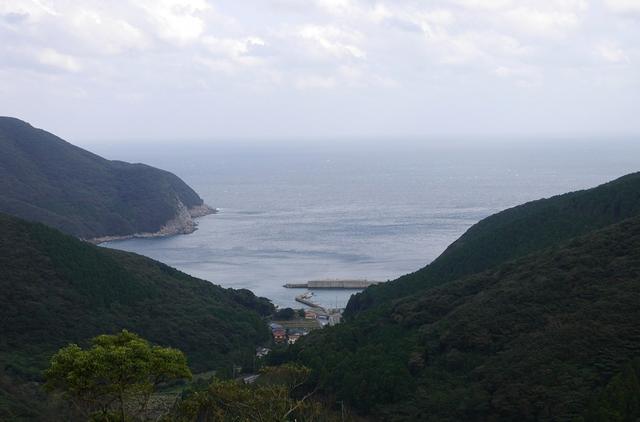 歼-20飞越对马海峡有何战略意义