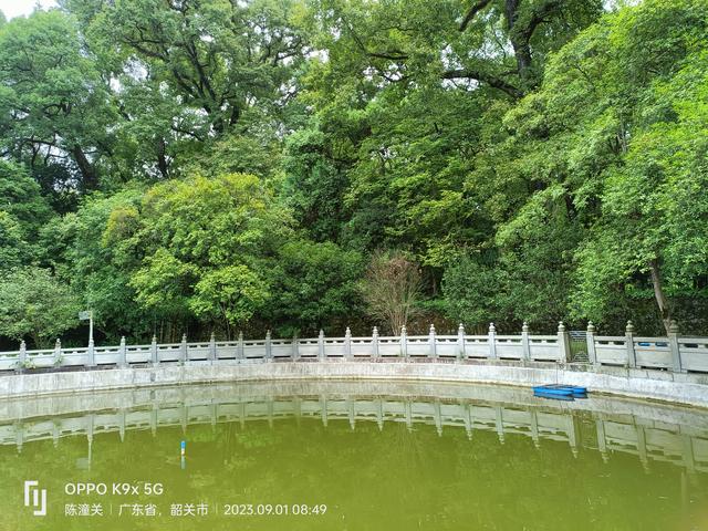 广东韶关南华寺游览图片