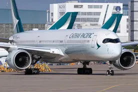支持港独，怂恿停飞内地航班的国泰航空，如今怎样图片