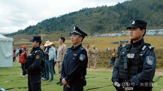 守护在光影背后：转山转海节的暖心保障