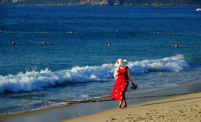 三亚变“俄罗斯后花园”？80%俄游客扎堆的真相是什么？