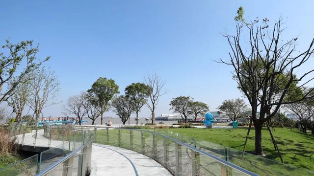 6.8km江岸秘境，去通江达海的宝山滨江，享受Chill生活