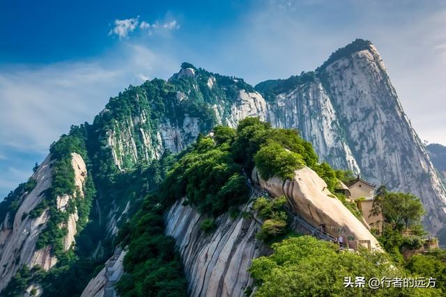 黄山vs华山：夏日云端避暑之战，谁才是你的清凉本命？