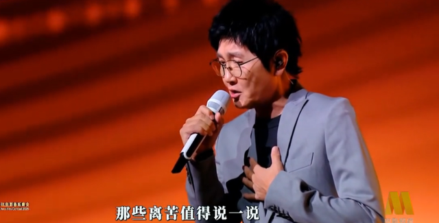 大湾区晚会五大失误，王力宏抢拍，解晓东唱错词，苏醒回应跑调