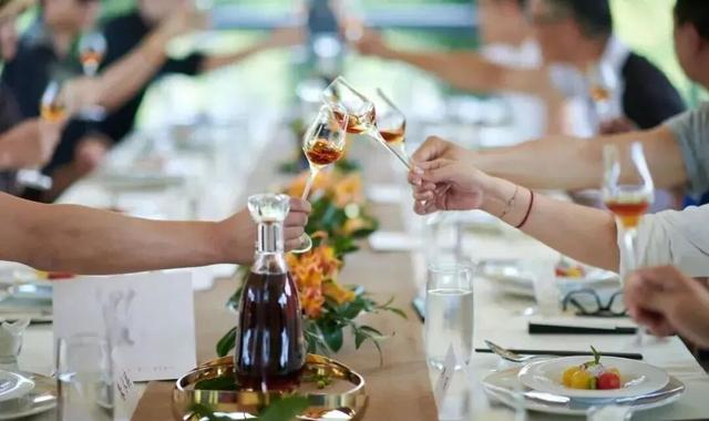 重阳登高何处去？安溪邀您赏花踏秋，解锁「茶山+云海」双景模式