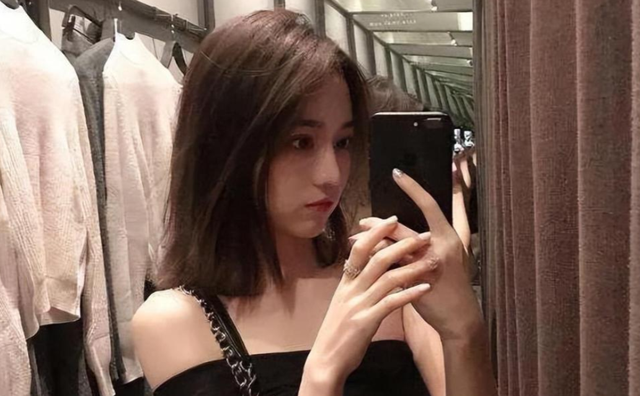 “海后”项思醒：脚踏五条船堪称“女版罗志祥”王思聪：高端玩家