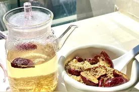 老祖宗的祛湿智慧：炒小米+红枣姜茶，连喝7天，超舒服图片
