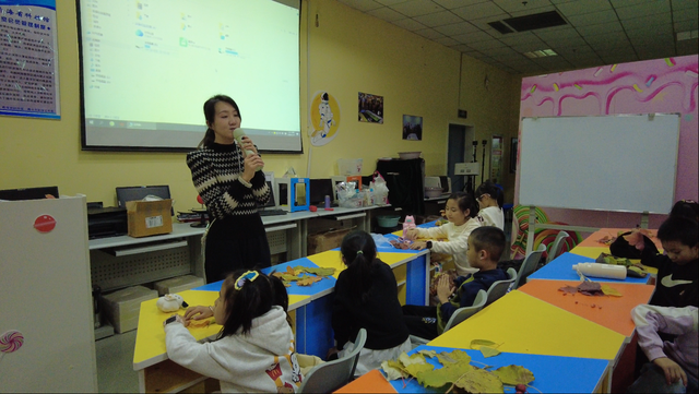 亲自然 学科学——科技馆里的“森林舞会”