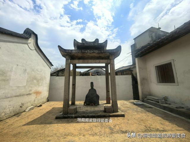 小城普宁洪阳：保存明代太监“魏忠贤生祠”及石像？游客：真的？