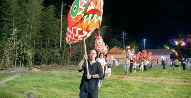 石柱滩"开机"！全省首个网络文学小镇采风点正式启幕