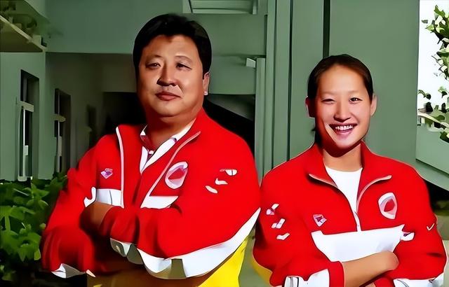 连娶3位徒弟，将奥运冠军变主妇，毁掉队员前途，金炜有多离谱？