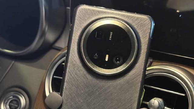 从三星S25的失败到苹果iPhone17 Air：它们何时才能向华为学习？