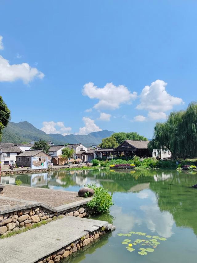 杭州风向变了：以前无人关注的郊区，未来可能让你高攀不起！