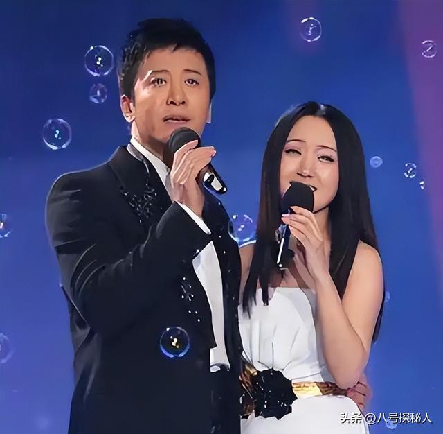 他8次上春晚，作死被捕入狱，今56岁无人问津，老搭档也断了联系
