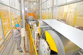 “行进中国”调研行丨改革转型不停步 河北钢铁向新行图片