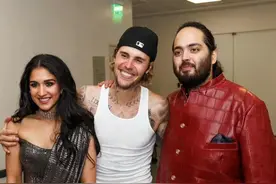 比伯在印度赚翻了！7000万到手，被贵女们环绕，首富家族集体追星图片