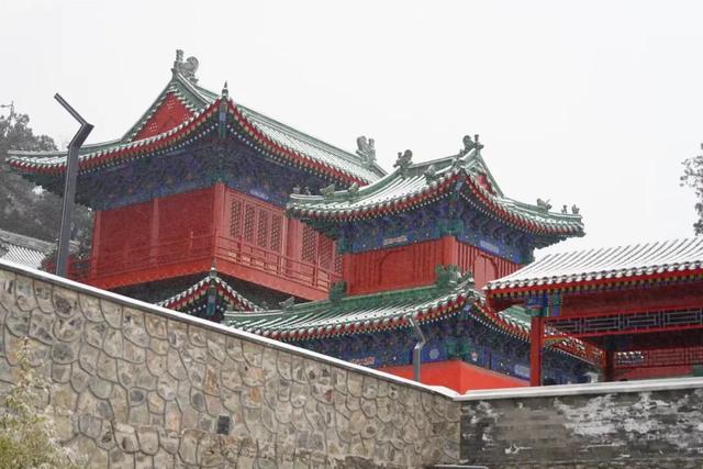 雪落石景山,美景入画来!石景山这里的雪景大片,请您欣赏!