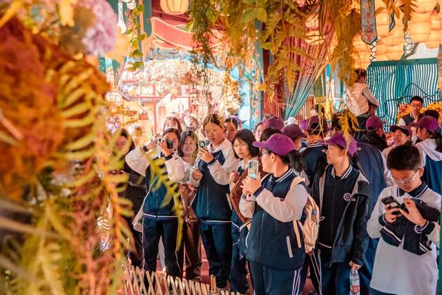 “宋韵开封·菊香中国”2025开封研学产品观摩交流会暨研学旅游专题培训会成功举办