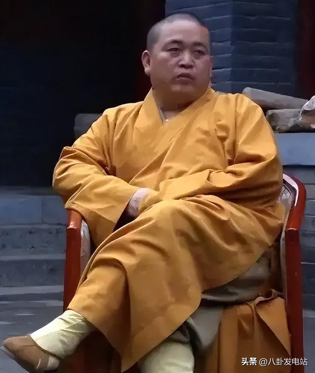 越扒越猛！释永信在少林寺有多爽，你可能想象不到，难怪佛协痛批