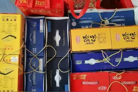只有河南的牛奶是两箱一提！一生被蒙在鼓里的河南人！图片