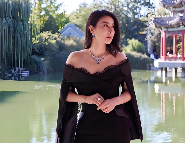 央视对郭晶晶的称呼变了，三字之差释放强烈信号，霍震霆全说对了