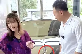 前央视主持人王小骞：离开央视后曾大肆宣扬国外，如今成带货主播图片