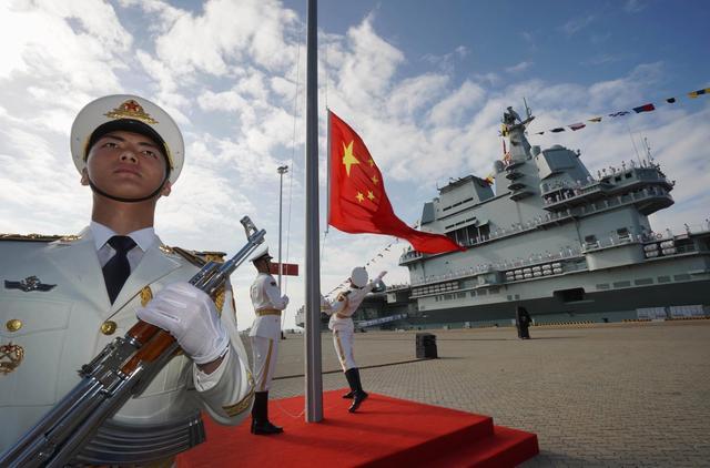 越南与中国杠上了？中国前脚定下9月3阅兵，越南后脚就定9月2！