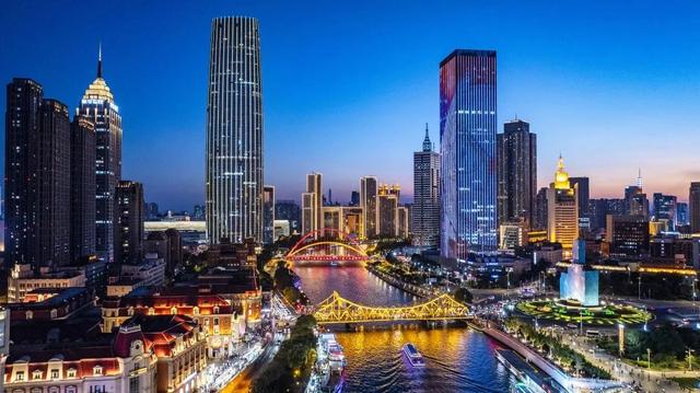 聚焦 | 丝带耀海河！绘就发展新画卷！