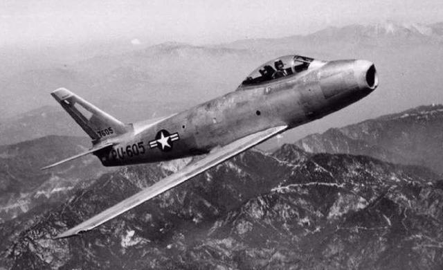 如果毛岸英不牺牲	，毛主席会不会让他接班？历史早就给出了答案