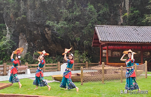 国庆去巴山大峡谷！“千瀑之山” 盛景已至，此刻赏瀑正当时