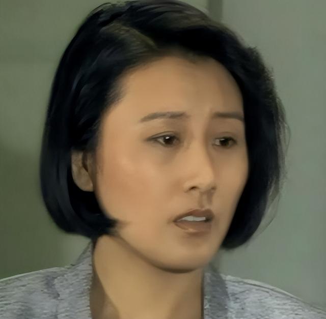 万万没想到！口无遮拦的张凯丽，因阅兵上的一句话，口碑反转了