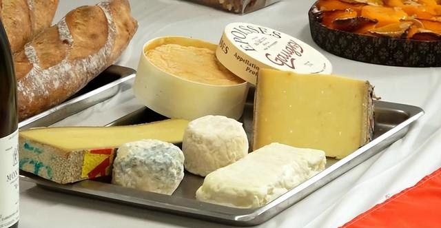 中方失去耐心，反制正式开始，马克龙选好主战场，27国已收到请求