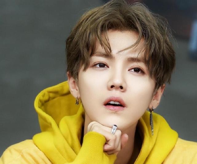 陪玩陪睡不算什么？男明星共享女友曝光后，两位京圈格格被牵连！