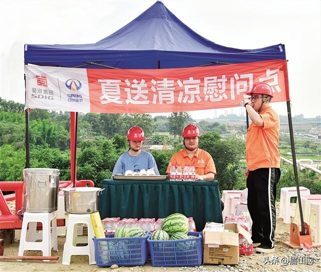 秋暑绵延 消暑纳凉有“凉方”