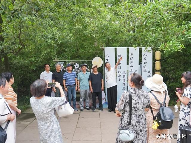 让“诗”与“远方”在东坡故里完美交融