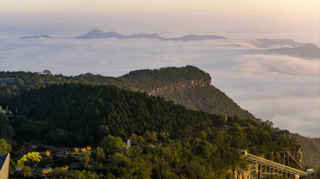 天上王城：​崮上王国 云中画卷