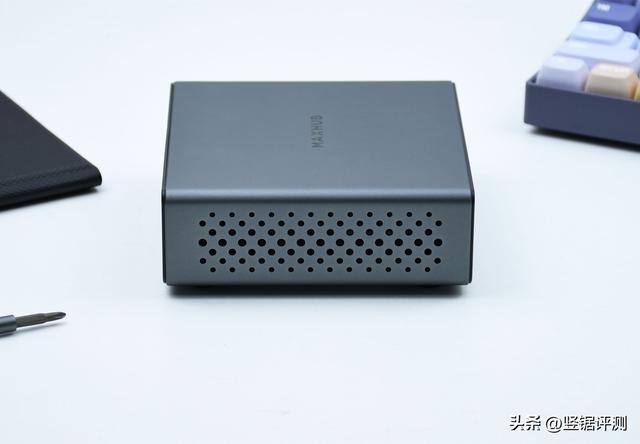 铝合金外壳，丰富接口，入门级迷你电脑主机：MAXHUB MI20简评