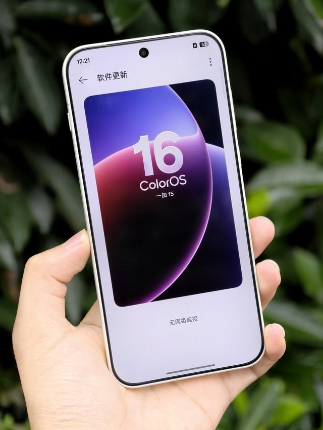 四款骁龙8E5子系新机影像比拼：均有潜望镜加持，谁能脱颖而出？